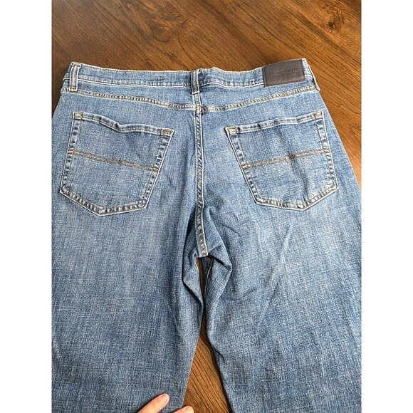 Lucky Brand Men's 223 StraExperience the perfect blend of comfort and style with - Picture 11 of 16